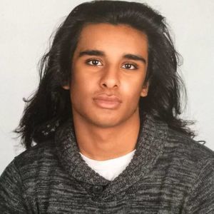 Meet your Posher, Shail